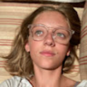 Meet your Posher, Violet